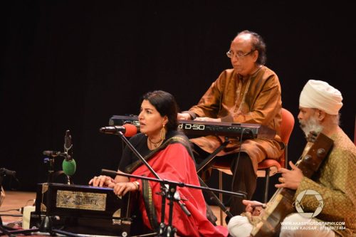 Rekha-Surya-performing-at-Faiz-Am n-Mela-2014.jpg6 